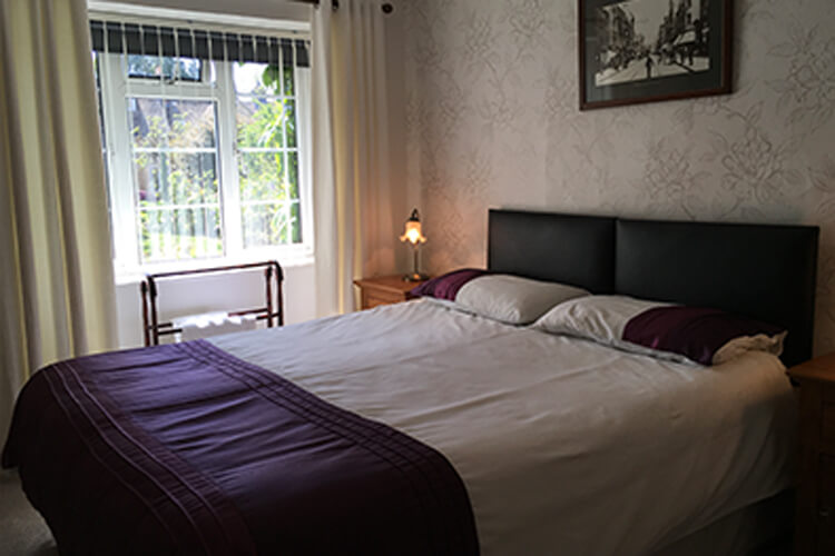 Manor Cottage Guest House - Image 3 - UK Tourism Online