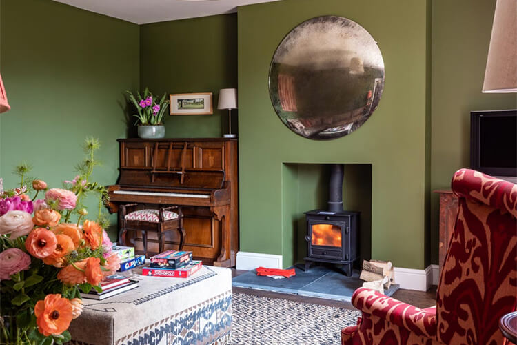 Manor Farmhouse - Image 3 - UK Tourism Online