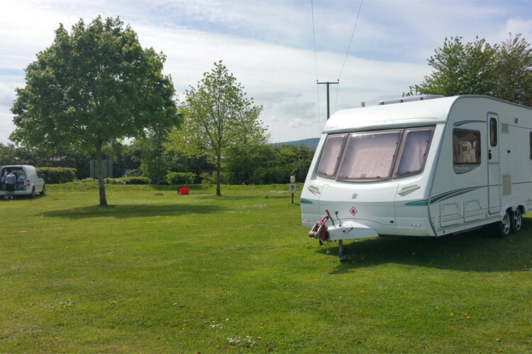 Pelerine Caravan & Camp Site - Image 3 - UK Tourism Online