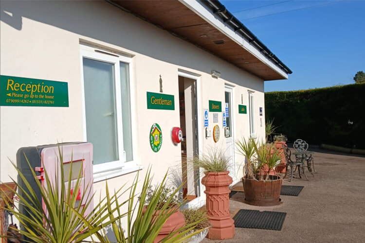 Pelerine Caravan & Camp Site - Image 3 - UK Tourism Online