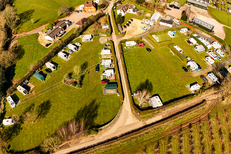 Pelerine Caravan & Camp Site - Image 5 - UK Tourism Online