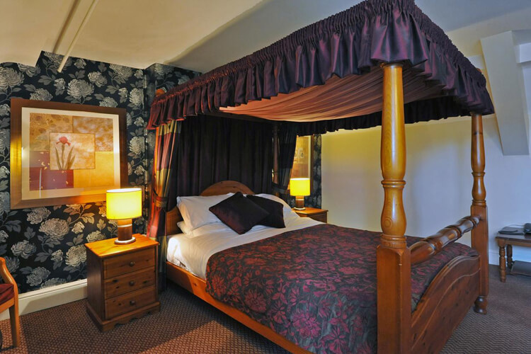Royal George Hotel - Image 2 - UK Tourism Online