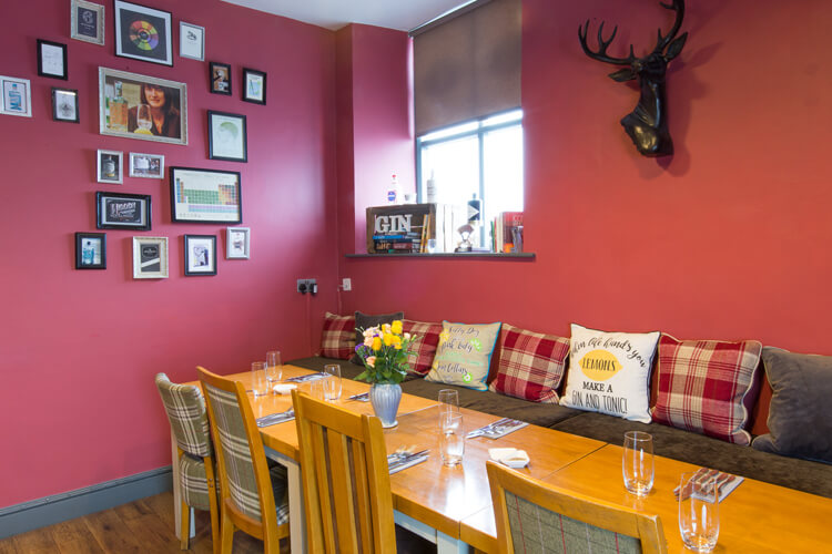 The Bell Inn, Selsley - Image 3 - UK Tourism Online