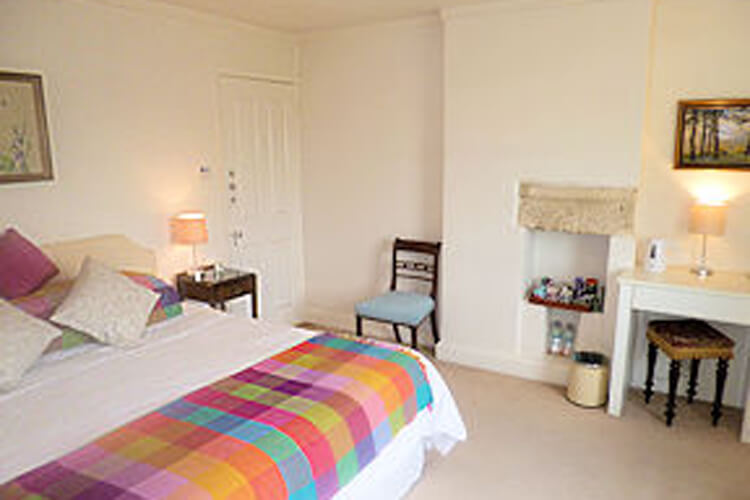 The Grey Cottage - Image 2 - UK Tourism Online