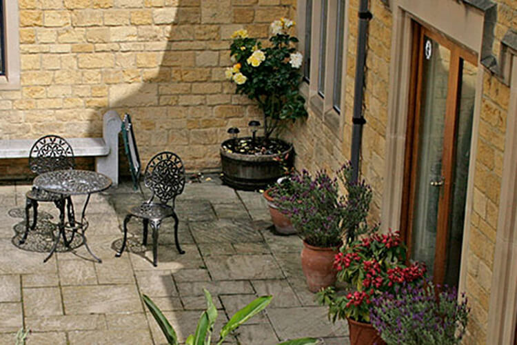 The Lawns - Image 4 - UK Tourism Online