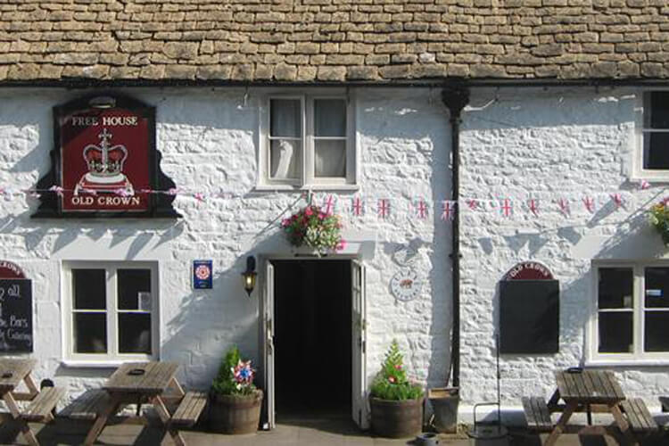 The Old Crown Inn - Image 1 - UK Tourism Online