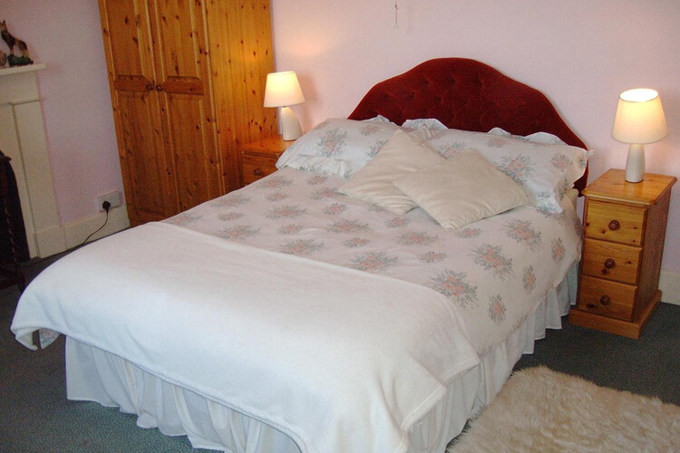Waitenhill Farm - Image 2 - UK Tourism Online