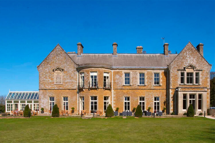 Wyck Hill House Hotel & Spa - Image 1 - UK Tourism Online