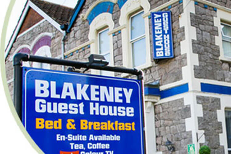 Blakeney Guest House - Image 1 - UK Tourism Online