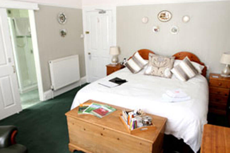 Camellia Lodge Guest House - Image 1 - UK Tourism Online