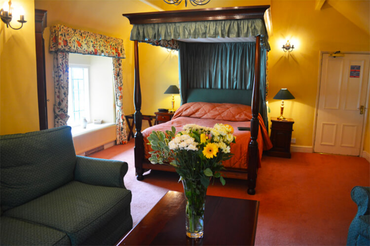 Castle of Comfort Country House - Image 1 - UK Tourism Online