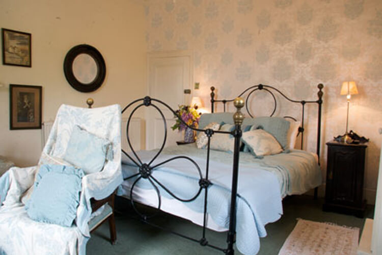 Compton House - Image 4 - UK Tourism Online
