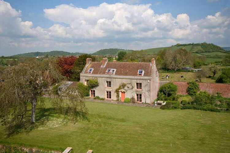 Coxley House - Image 1 - UK Tourism Online