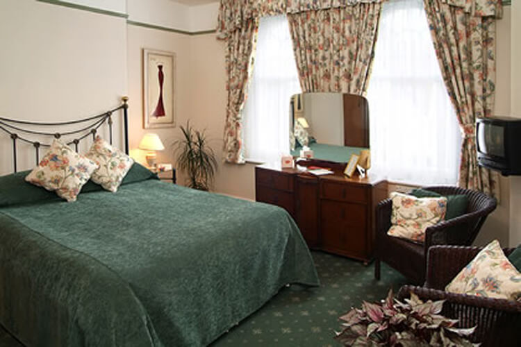 Glendower House - Image 3 - UK Tourism Online