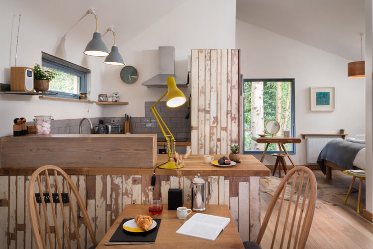 Hinton Hideaways - Image 4 - UK Tourism Online