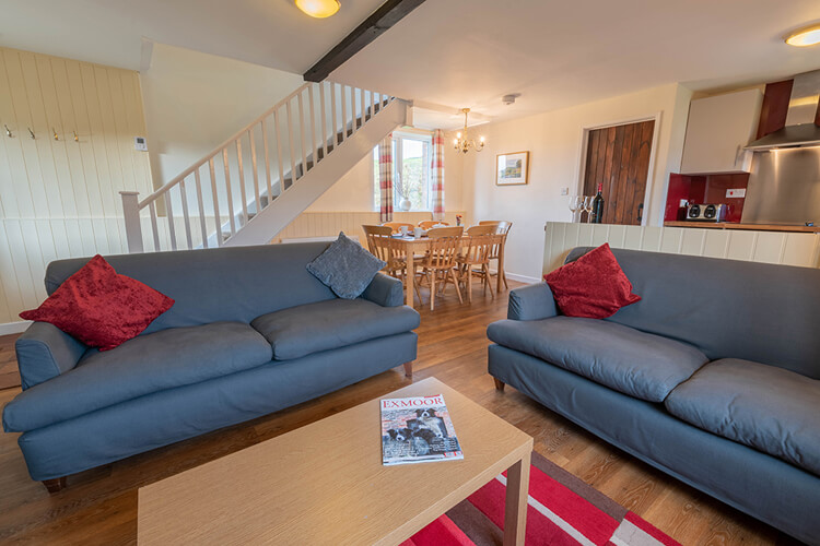 Little Quarme Cottages - Image 2 - UK Tourism Online