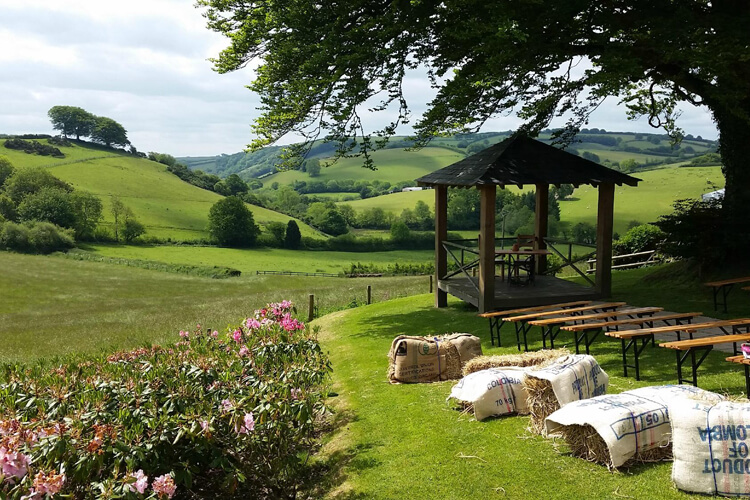Little Quarme Cottages - Image 5 - UK Tourism Online