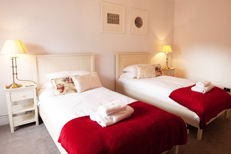 Manor House Inn - Image 3 - UK Tourism Online