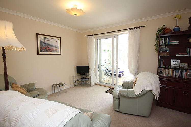 Merlin House Holiday Apartments - Image 2 - UK Tourism Online