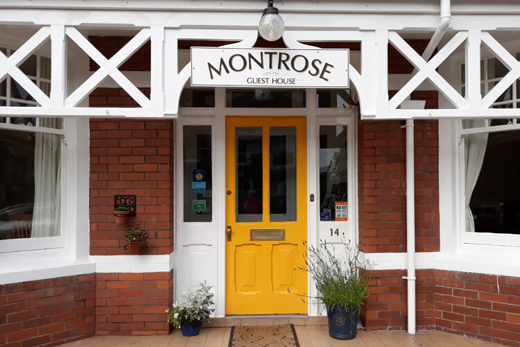 Montrose Guest House - Image 1 - UK Tourism Online