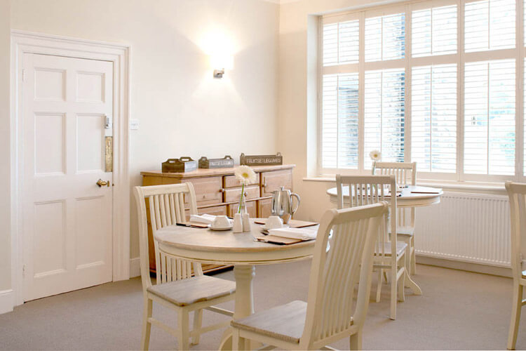 Old Parsonage House - Image 5 - UK Tourism Online