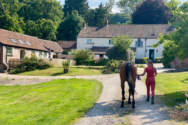 Pardlestone Farm - Image 4 - UK Tourism Online