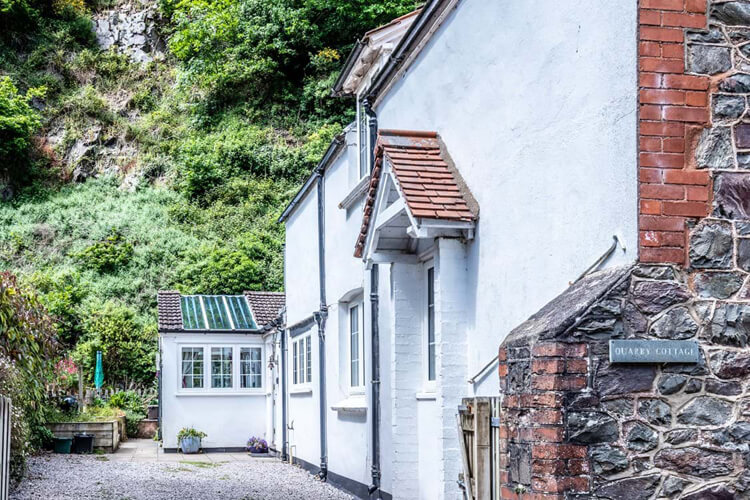 Quarry Cottage - Image 1 - UK Tourism Online