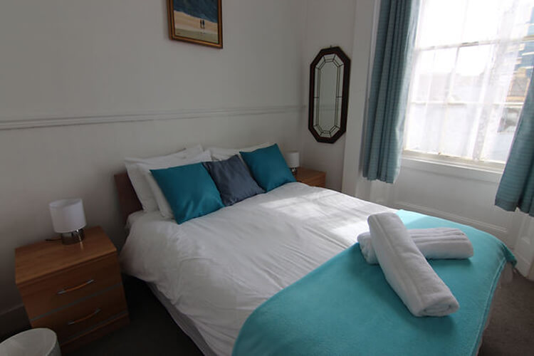 Royal Crescent Apartments Self Catering in Westonsuper