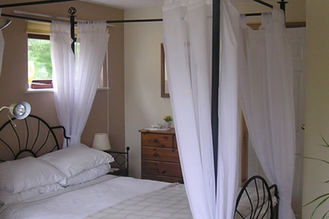 Taumata Guest House Thumbnail | Frome - Somerset | UK Tourism Online