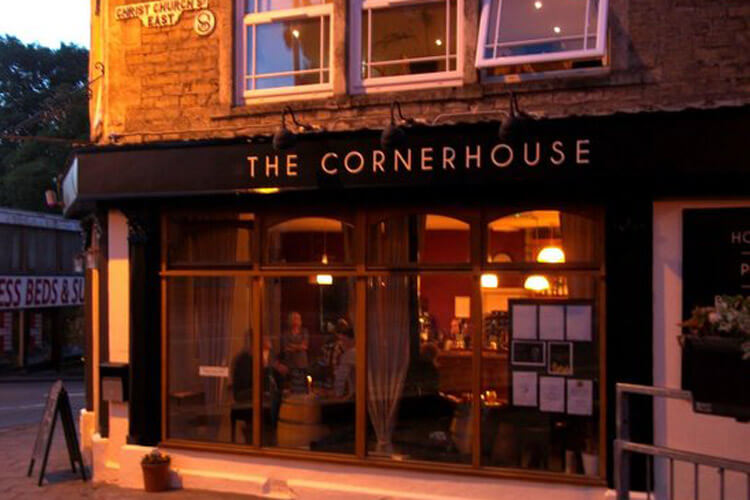 The Corner House - Image 1 - UK Tourism Online