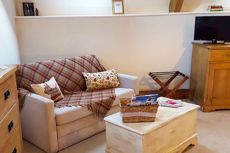The Old Stables Bed & Breakfast - Image 3 - UK Tourism Online