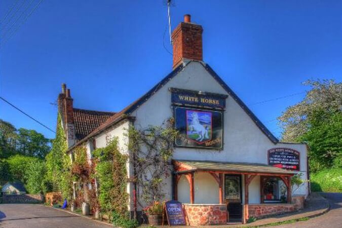 The White Horse Inn Thumbnail | Dunster - Somerset | UK Tourism Online