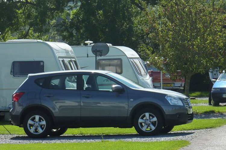 West End Farm Caravan & Camping Park - Image 1 - UK Tourism Online