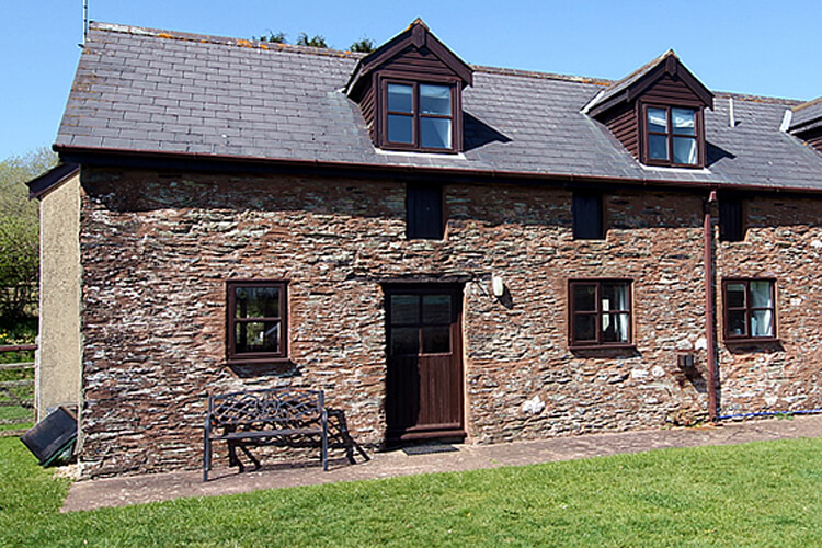 West Withy Farm Holiday Cottages - Image 1 - UK Tourism Online