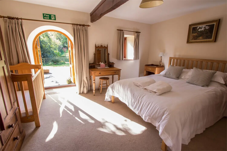 Westcott Farm Holiday Cottages - Image 3 - UK Tourism Online