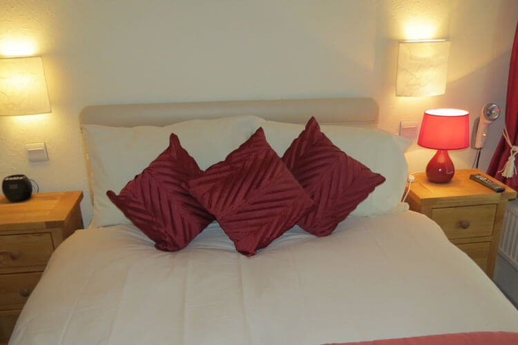 Weston Sea View Apartments - Image 3 - UK Tourism Online