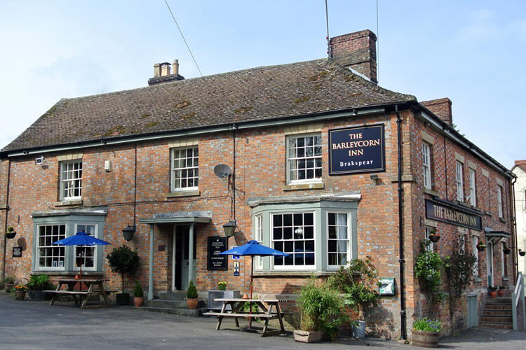 Barleycorn Inn - Image 1 - UK Tourism Online