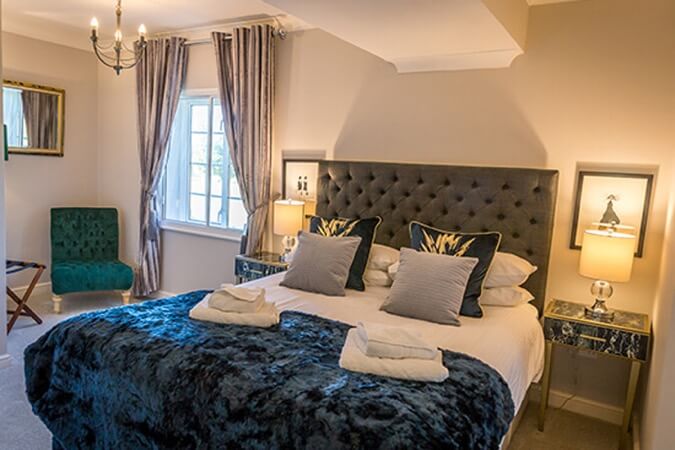 Cricket Field House Apartments Thumbnail | Salisbury - Wiltshire | UK Tourism Online