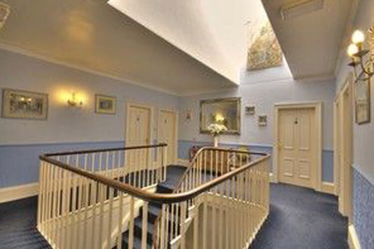 Fairlawn House - Image 4 - UK Tourism Online