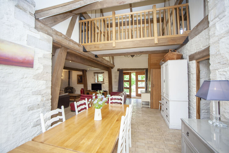 Leigh Barn - Image 2 - UK Tourism Online