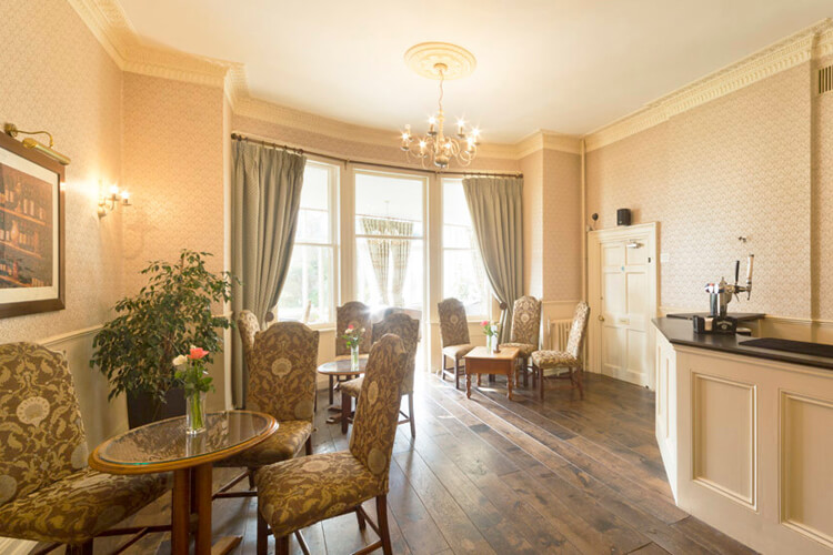 Leigh Park Hotel - Image 3 - UK Tourism Online