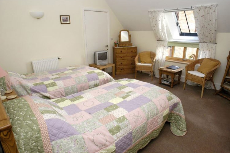 Lodge Farmhouse Bed & Breakfast - Image 4 - UK Tourism Online