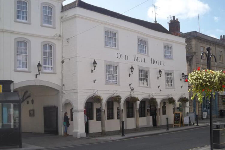 The Old Bell Inn - Image 1 - UK Tourism Online