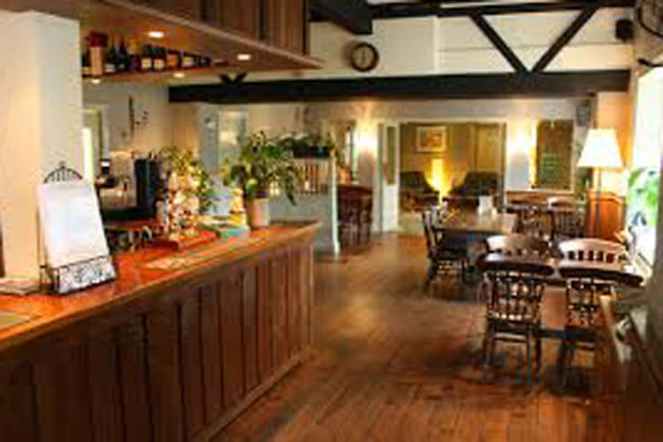 The Bolingbroke Hotel - Image 4 - UK Tourism Online