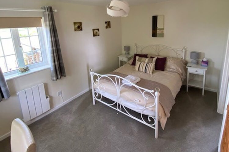 Well Cottage Bed & Breakfast - Image 4 - UK Tourism Online