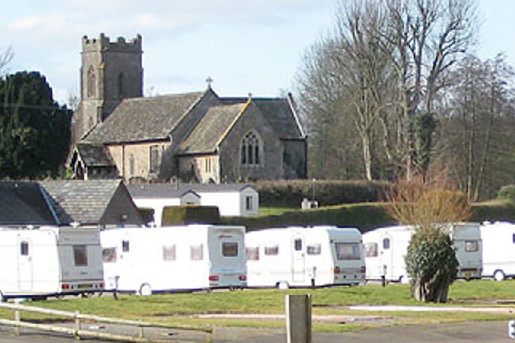 Bridge Caravan & Camping Site - Image 3 - UK Tourism Online