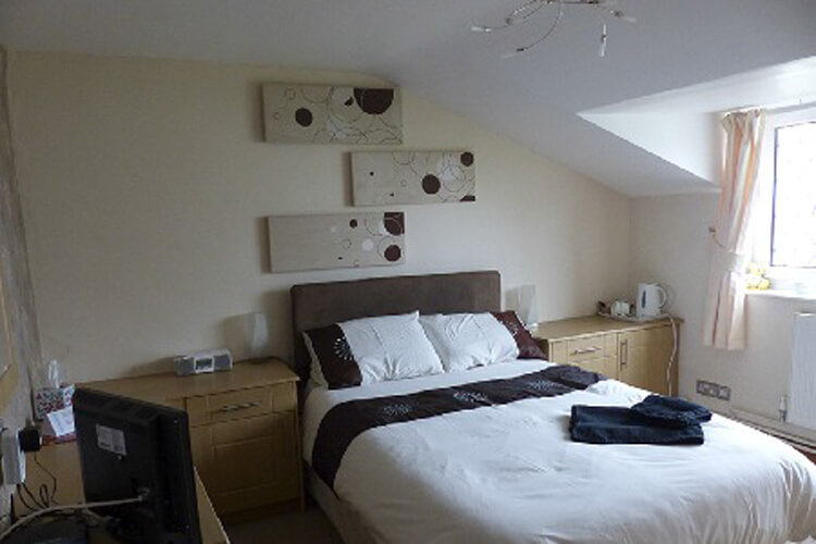 Brynawel Farm - Image 3 - UK Tourism Online