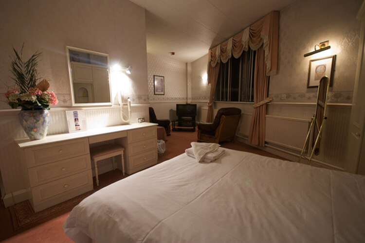 Castle Hotel - Image 4 - UK Tourism Online