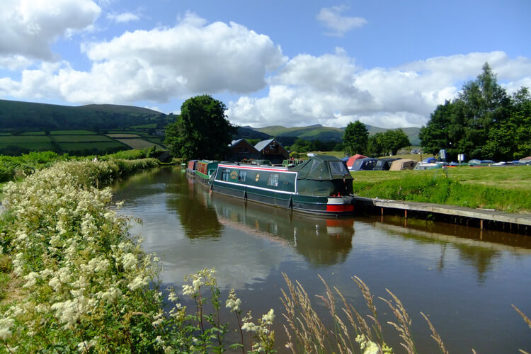 Clare’s Cottage and Dolly’s Barn - Image 4 - UK Tourism Online