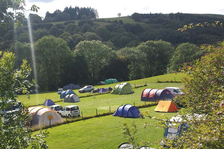 Grawen Caravan & Camping Park - Image 1 - UK Tourism Online